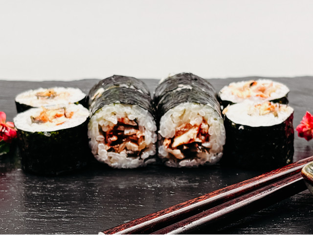 Hosomaki z węgorzem grill
