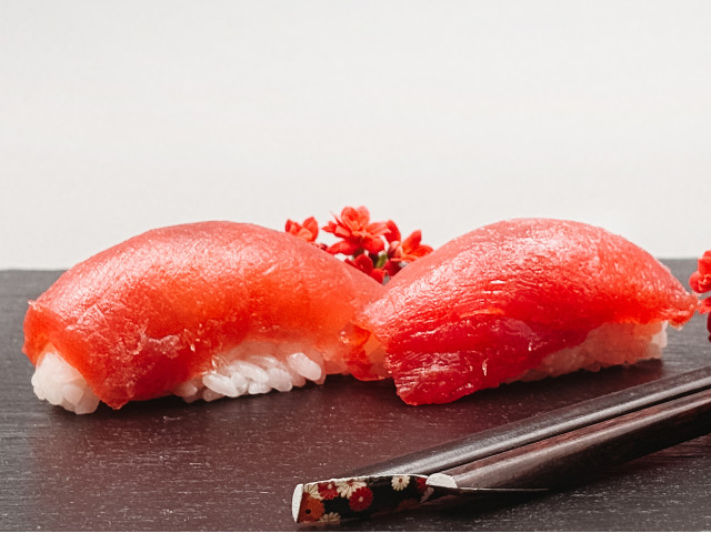 Nigiri z tuńczykiem