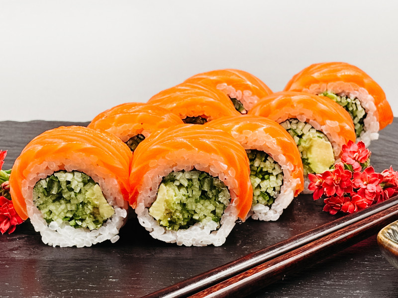 Uramaki Czerwony dragon (8 szt)